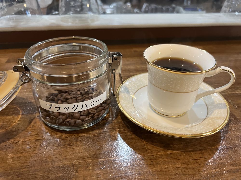コスタリカのブラックハニーコーヒーを中煎りで飲んだ味の感想